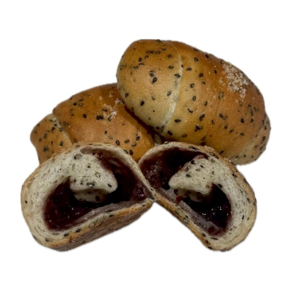 【2026年鶴見店限定】もちとろゴマあん塩パン